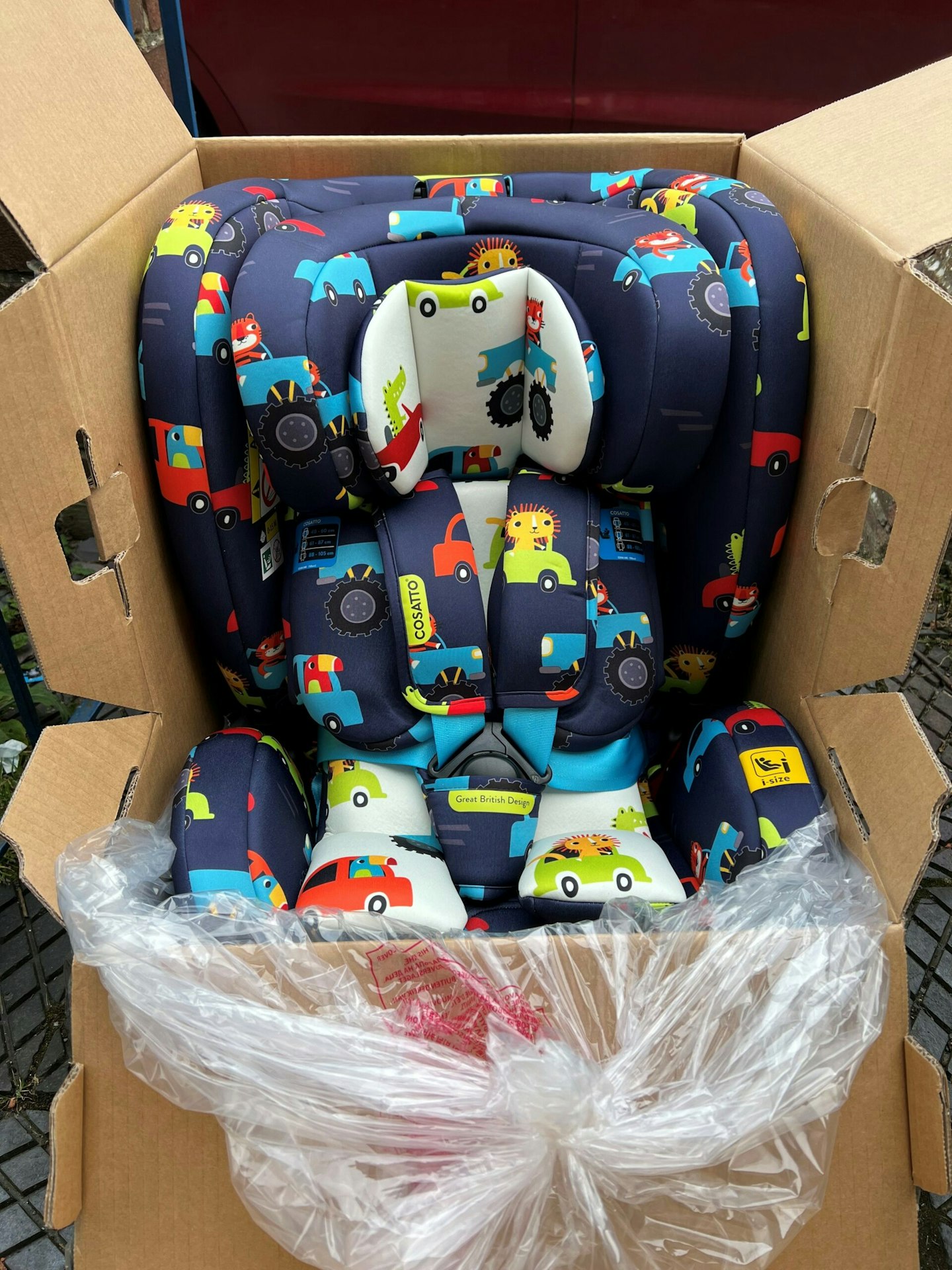 All in All Rotate i-Size car seat unboxing
