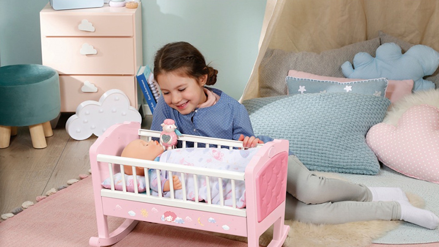 baby crib