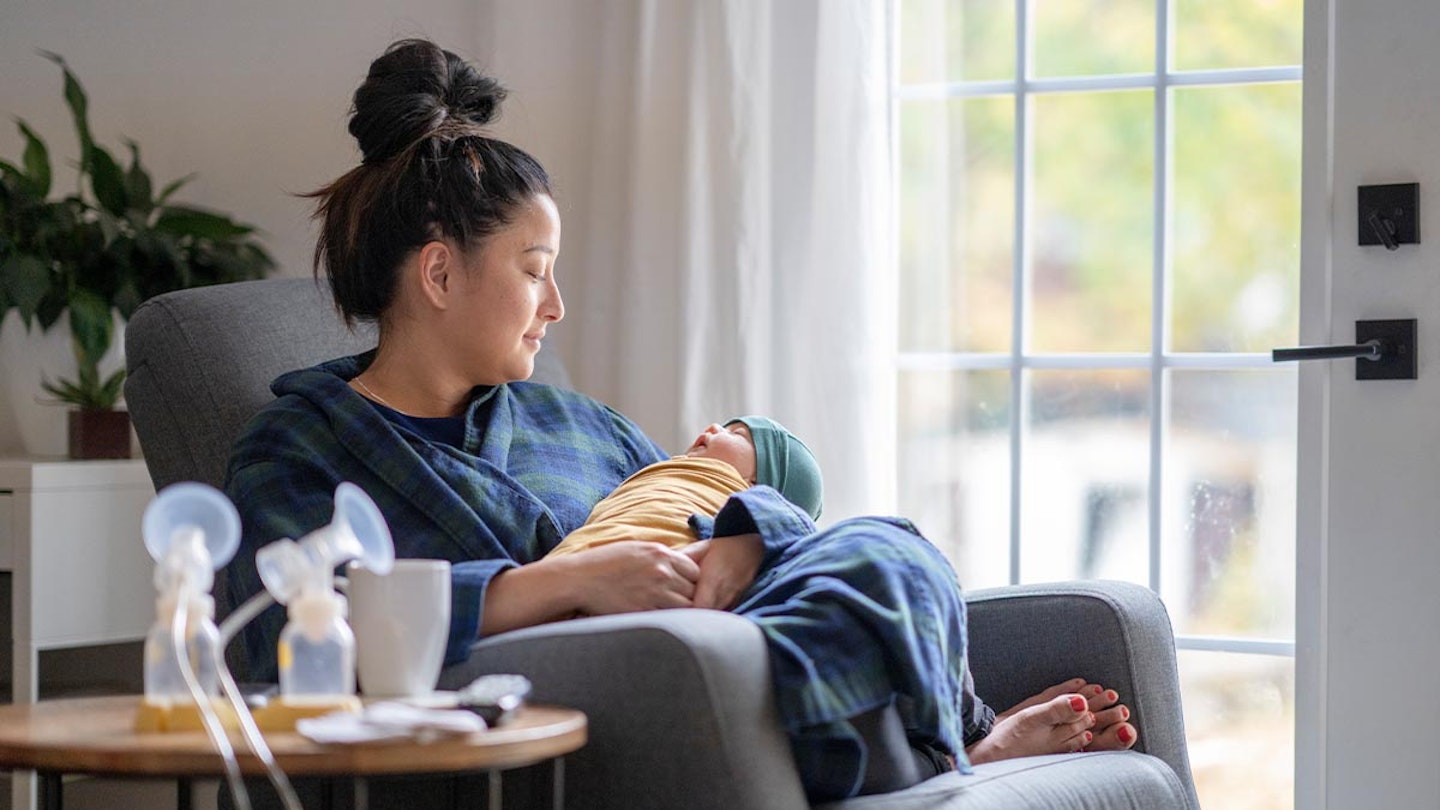 Best position for breast pumping