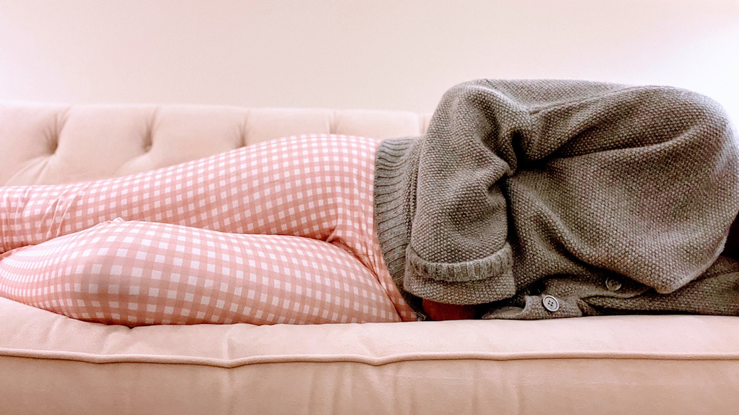endometriosis-causes-symptoms