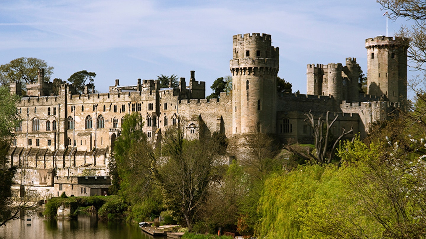 Family Days Out Ideas: Zog and the quest for the golden star at Warwick Castle